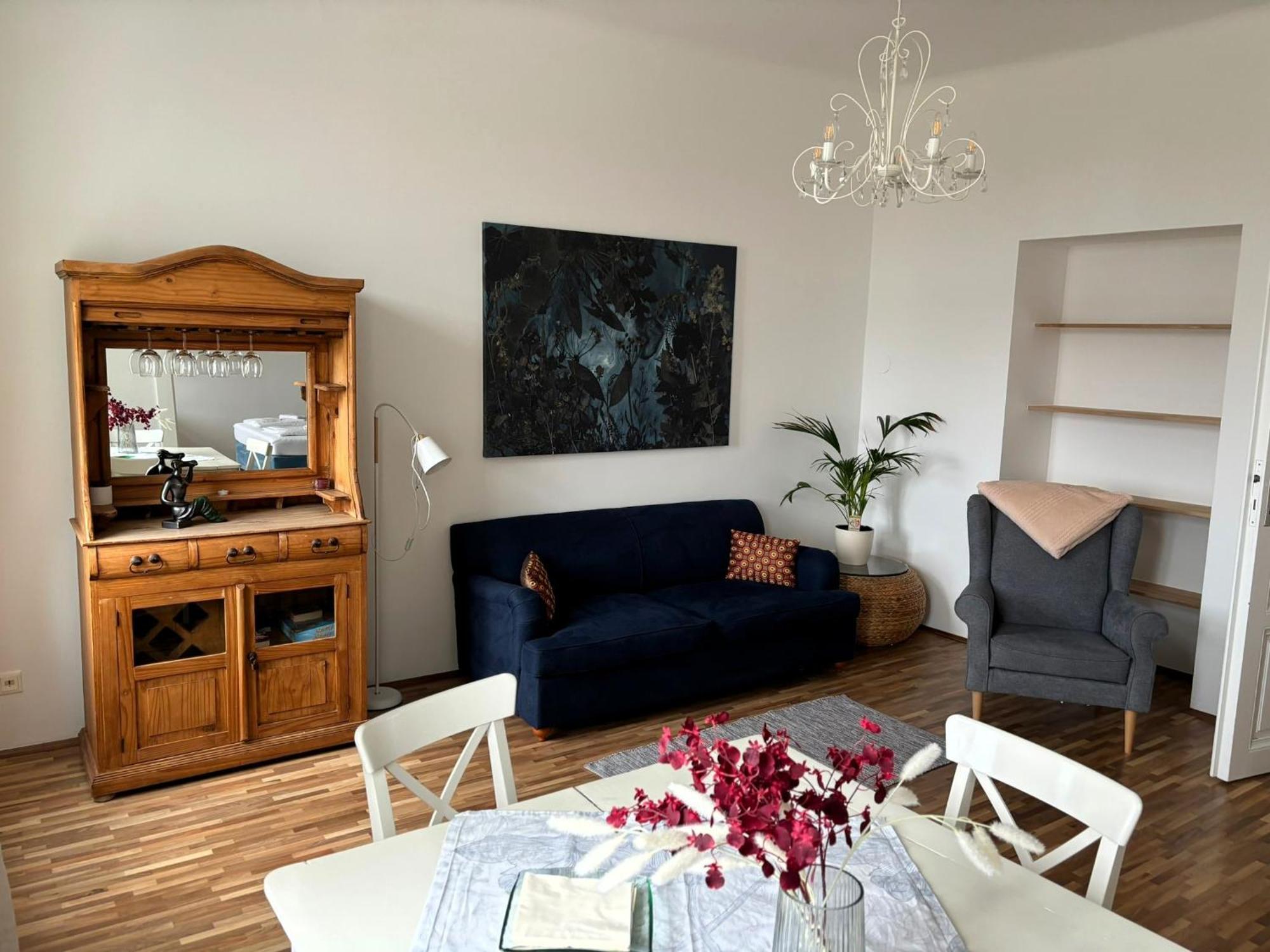 Casa Nostra - Sonnige Wohnung direkt am Augarten Wina Bagian luar foto