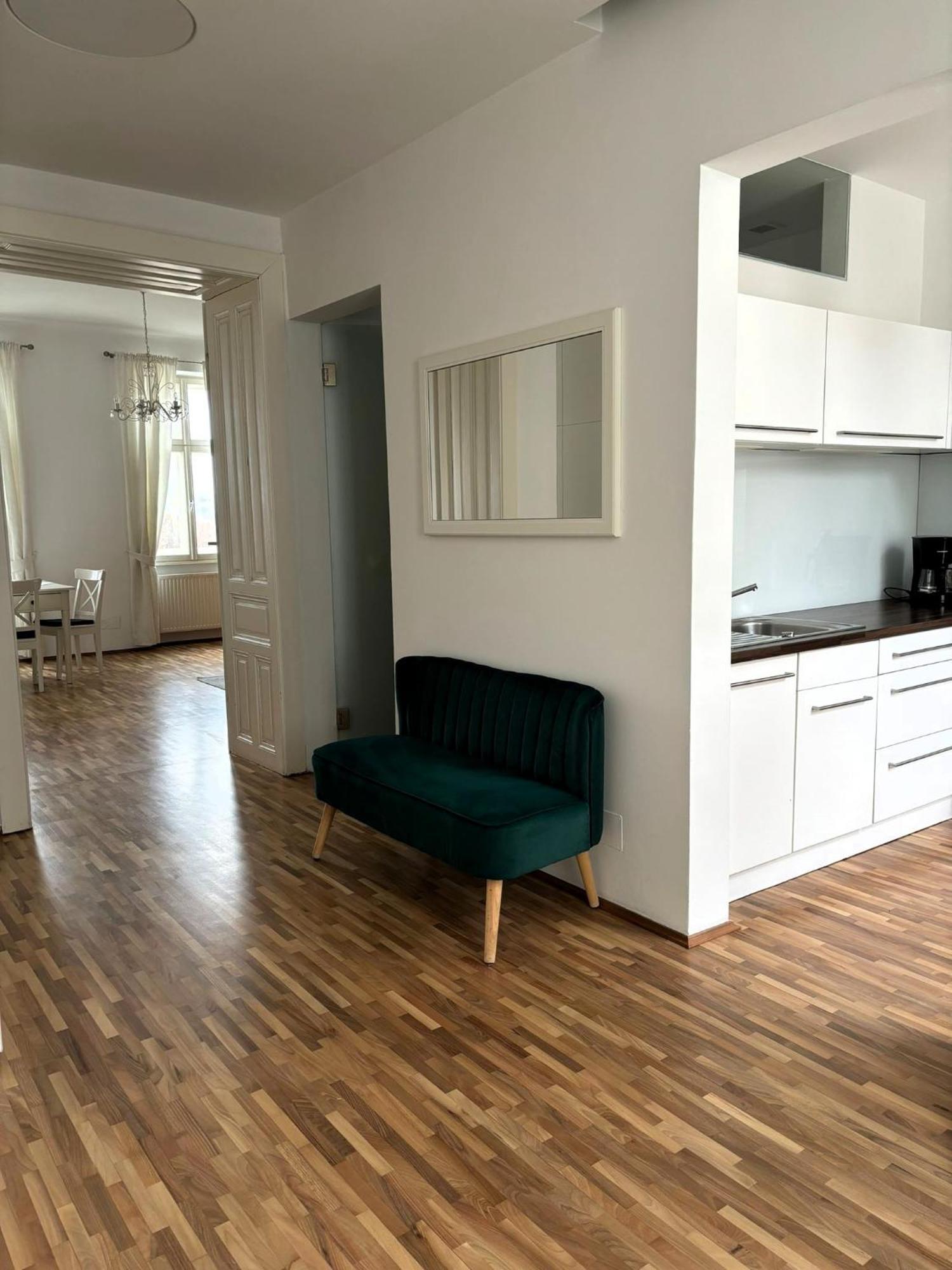 Casa Nostra - Sonnige Wohnung direkt am Augarten Wina Bagian luar foto